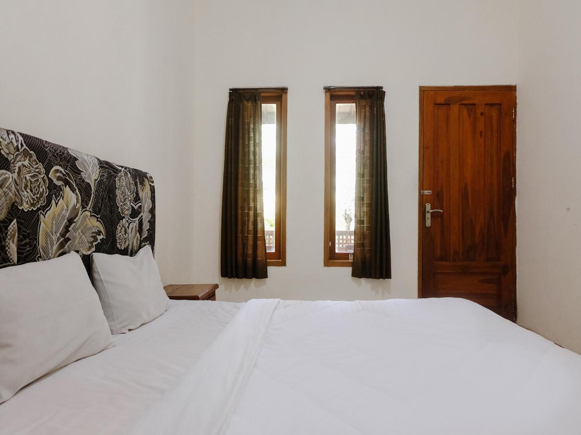 Hotel Mahkota Plengkung By Ecommerceloka Banyuwangi  Pokoj fotografie